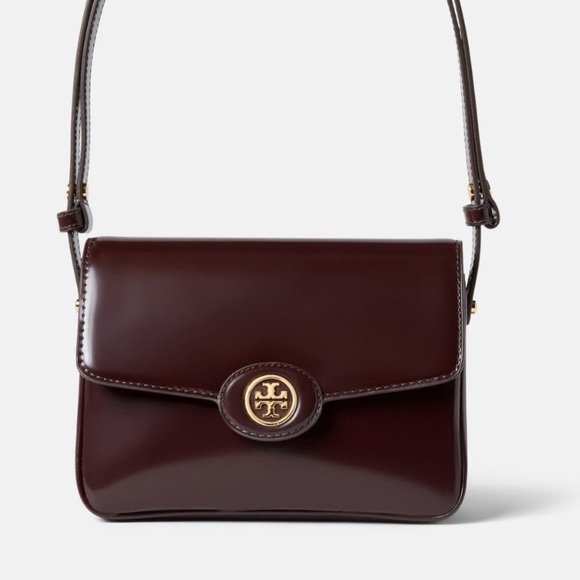 Tory Burch Handbags - Tory Burch Robinson Spazzolato Convertible Bag